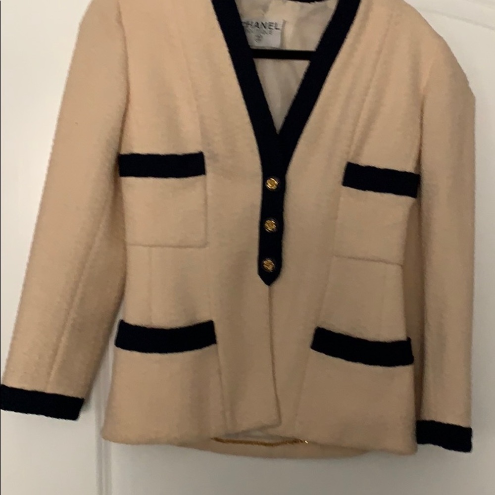 Chanel jacket navy/cream